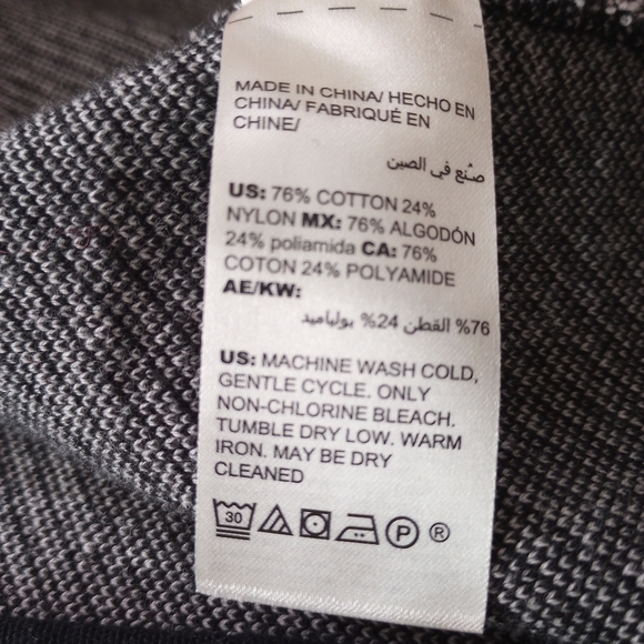 Chico's Black Grey Graphic Check Long Cardigan Sweater Coat Size Small - Picture 12 of 12